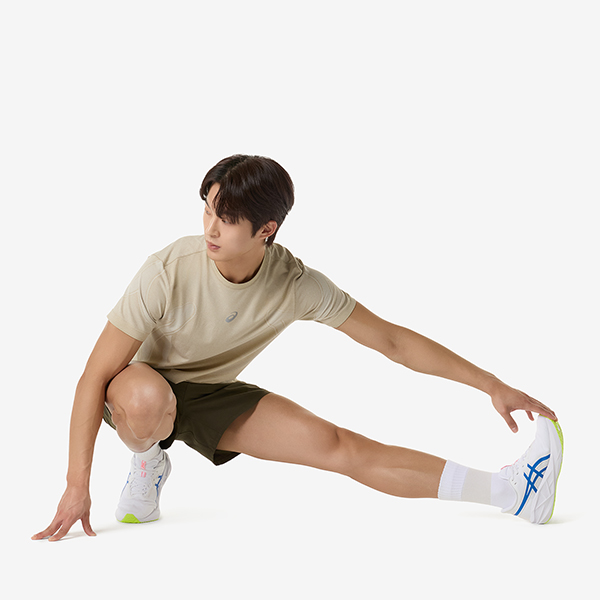아식스 공식 온라인스토어,맨 로드 심리스 숏슬리브 탑