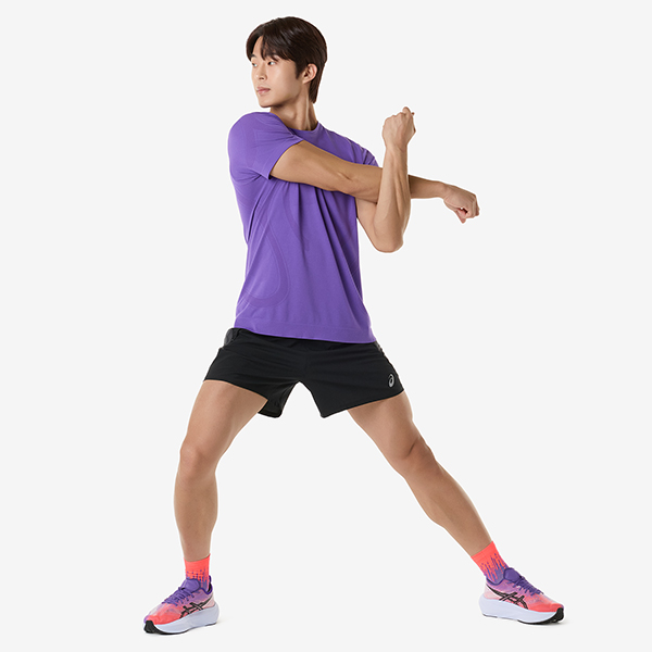 아식스 공식 온라인스토어,맨 로드 심리스 숏슬리브 탑
