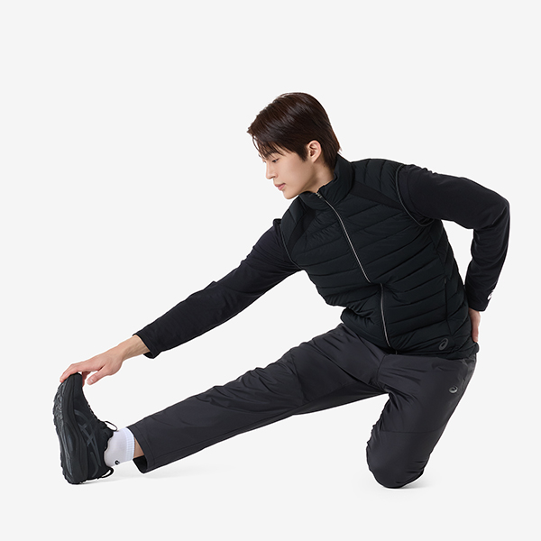 아식스 공식 온라인스토어,맨 라이트웨이트 다운 베스트