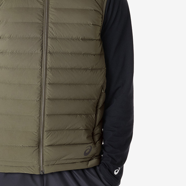 아식스 공식 온라인스토어,맨 라이트웨이트 다운 베스트