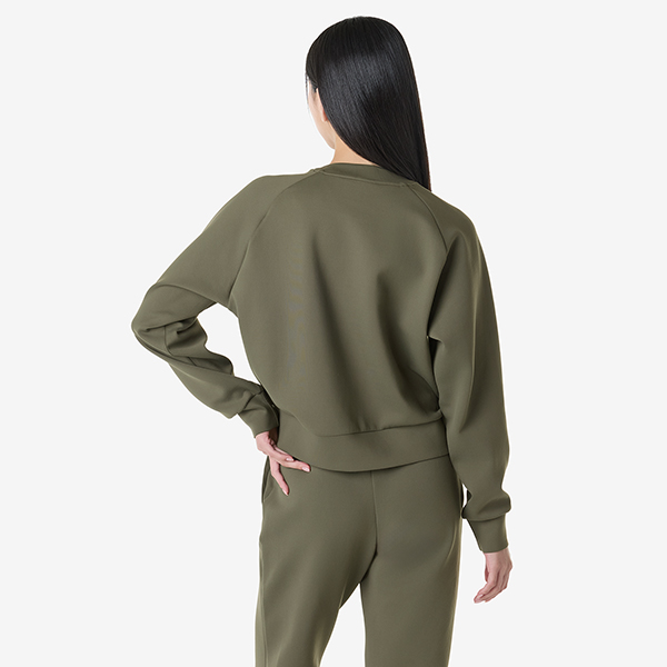 아식스 공식 온라인스토어,우먼즈 나기노 리파인드 텍스쳐 스웻 탑