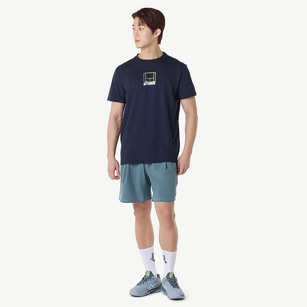 아식스 공식 온라인스토어,맨즈 코트 그래픽 티셔츠