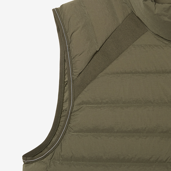 아식스 공식 온라인스토어,맨 라이트웨이트 다운 베스트