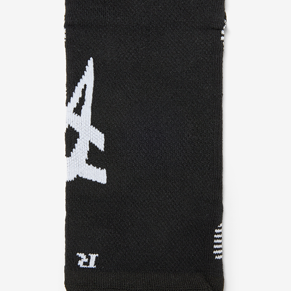 아식스 공식 온라인스토어,2팩 쿠션드 런 쿼터 삭스