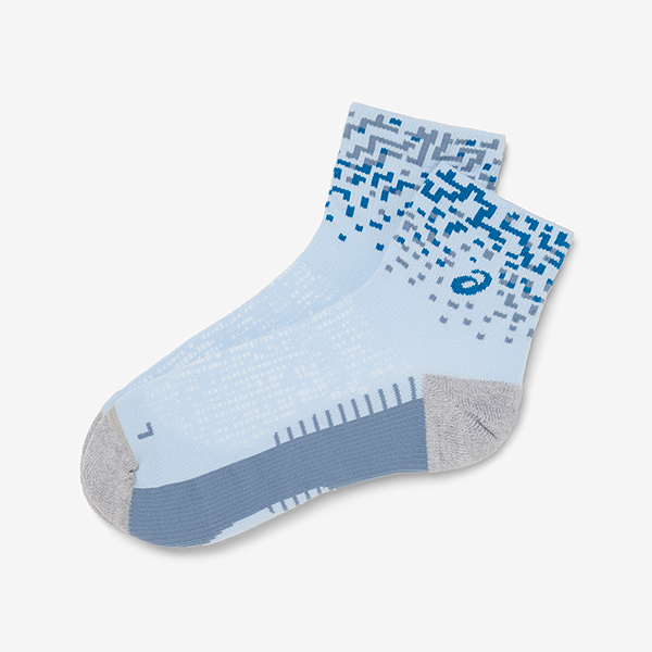 퍼포먼스 런 쿼터 삭스