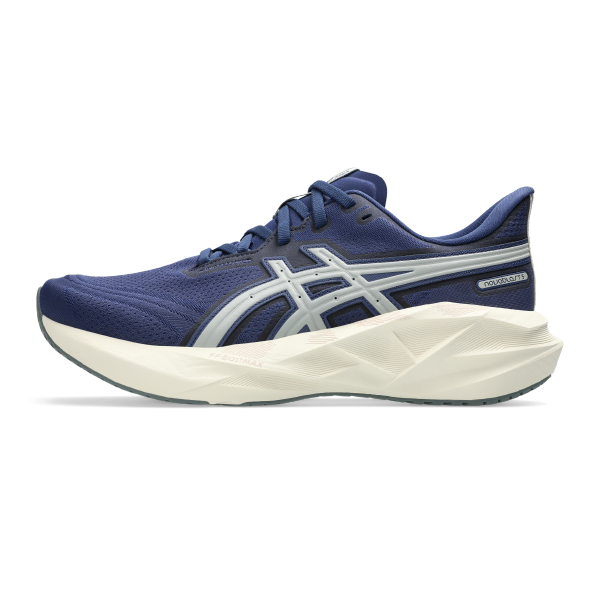 노바블라스트 5 아식스트랙클럽