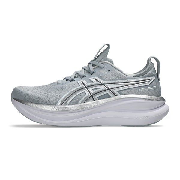 젤 님버스 28 아식스트랙클럽